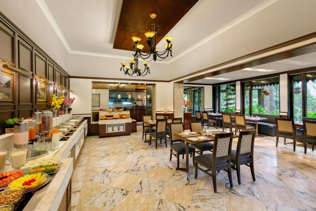 Shervani Hilltop Resort Nainital Zewnętrze zdjęcie