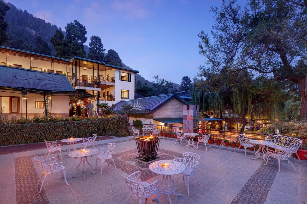 Shervani Hilltop Resort Nainital Zewnętrze zdjęcie
