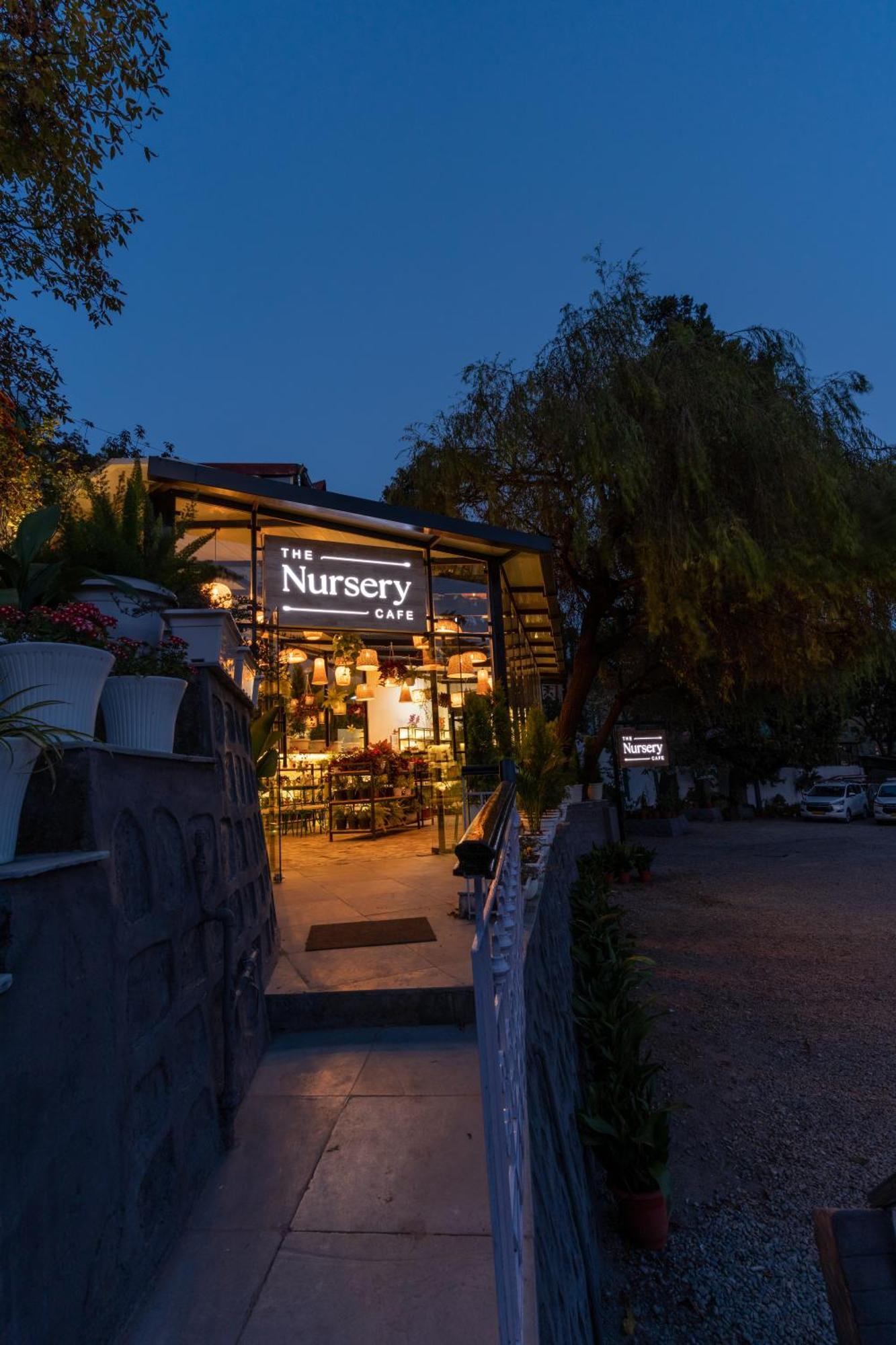 Shervani Hilltop Resort Nainital Zewnętrze zdjęcie